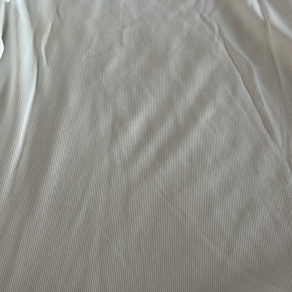 EUC Adidas long sleeve Size: XL - Picture 3 of 3